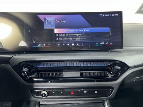 Used 2025 BMW i4 eDrive40 w/ Premium Package RWD image 13