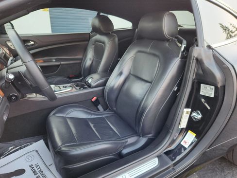 Used 2010 Jaguar XKR R RWD image 8