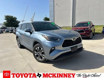 Used 2022 Toyota Highlander XLE