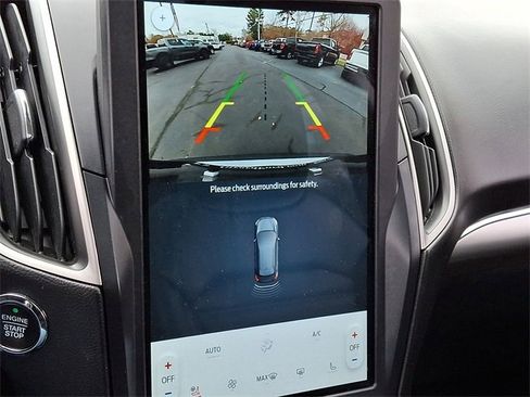 Certified 2022 Ford Edge SEL w/ Convenience Package image 19