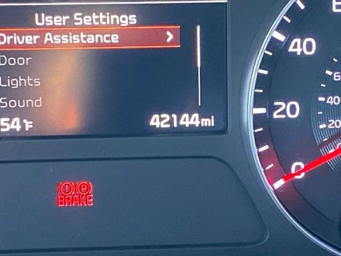 Used 2021 Kia Forte GT image 19