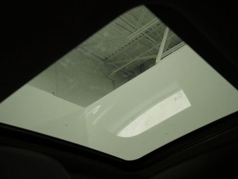 Used 2024 Alfa Romeo Tonale Ti image 4