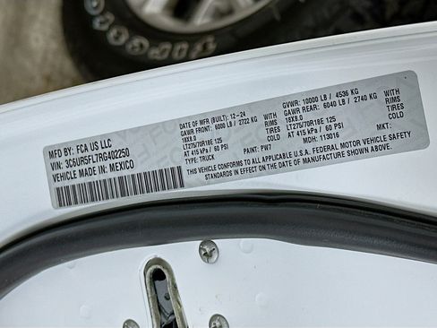 Used 2024 RAM 2500 Laramie w/ Safety Group image 12