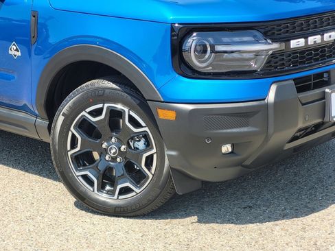 New 2025 Ford Bronco Sport Outer Banks w/ Outer Banks Tech Package+ image 4