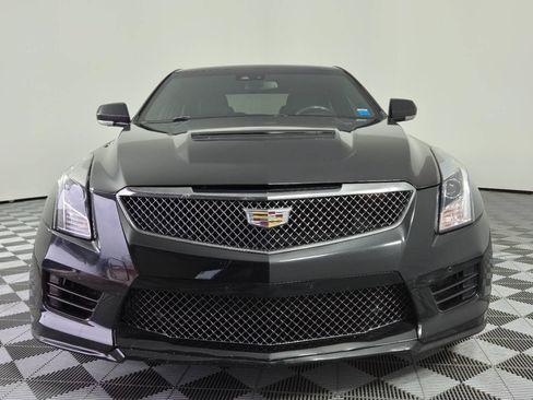 Used 2017 Cadillac ATS V w/ Luxury Package RWD image 2
