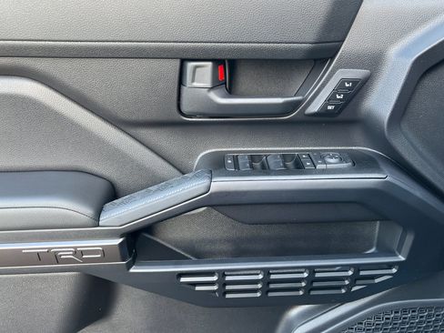 New 2026 Toyota 4Runner TRD Off-Road Premium image 9