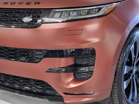 New 2025 Land Rover Range Rover Sport Autobiography image 12