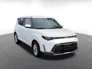 Used 2025 Kia Soul LX w/ LX Technology Package FWD video 2