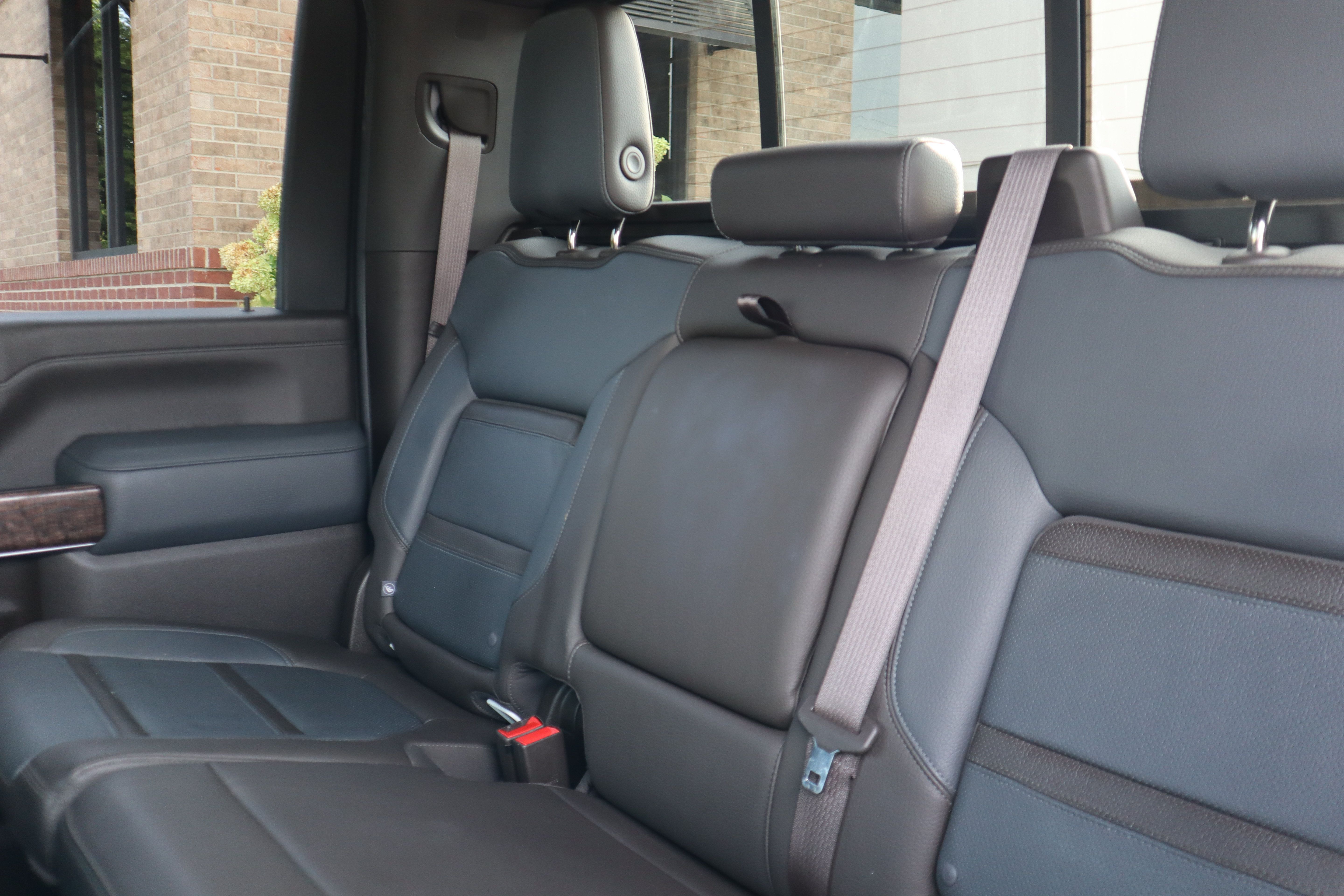 Used 2020 GMC Sierra 2500 Denali w/ Denali Ultimate Package AWD/4WD image 29