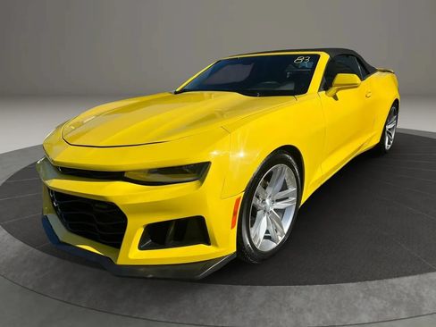 Used 2018 Chevrolet Camaro LT w/ RS Package RWD image 1