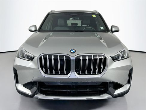 Used 2025 BMW X1 xDrive28i AWD/4WD image 9