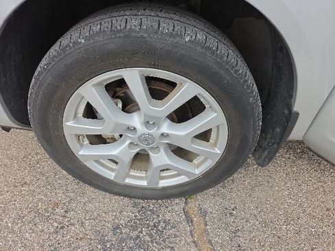 Used 2012 Nissan Rogue SL AWD/4WD image 19