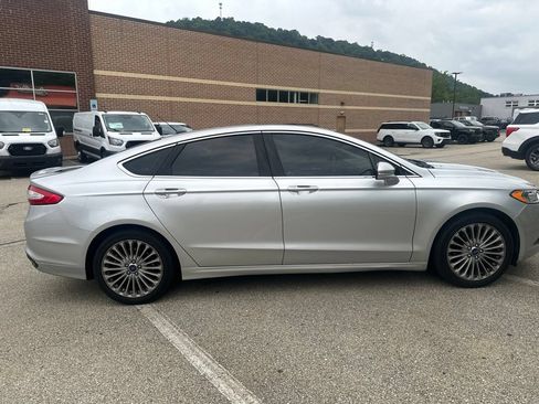 Used 2016 Ford Fusion Titanium FWD image 4