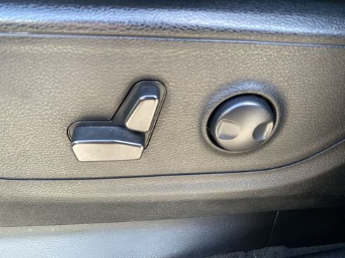 Used 2022 RAM 1500 Tradesman AWD/4WD image 12