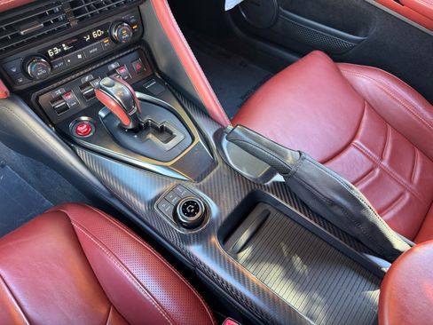 Used 2024 Nissan GT-R Premium w/ Premium Interior Package image 52