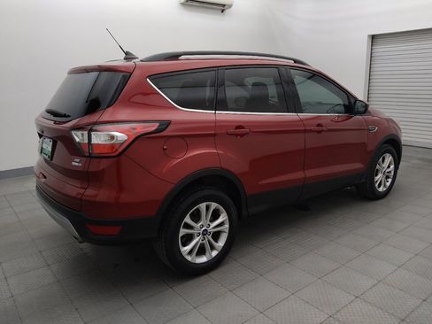 Used 2018 Ford Escape SE w/ SE Sync 3 Package AWD/4WD image 10