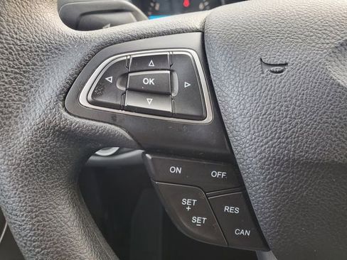 Used 2018 Ford Escape SE image 21