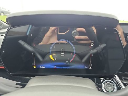 New 2026 Chevrolet Trax RS w/ Sunroof Package FWD image 11