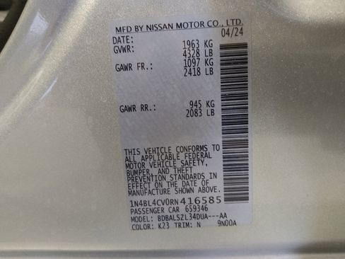 Used 2024 Nissan Altima 2.5 SR FWD image 33