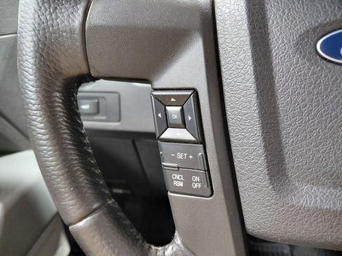 Used 2014 Ford F150 XLT w/ Equipment Group 302A Luxury image 31