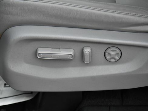 Used 2023 Honda Odyssey EX-L image 17