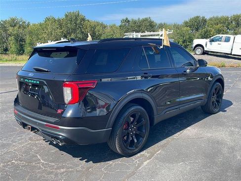 Certified 2023 Ford Explorer ST w/ Equipment Group 401A AWD/4WD image 5