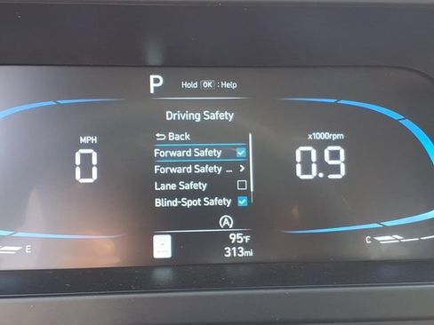 New 2026 Hyundai Elantra SE FWD image 7