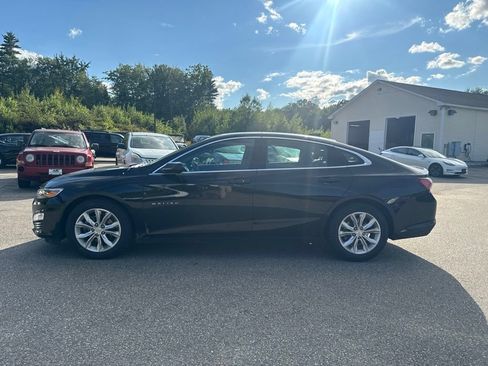 Used 2022 Chevrolet Malibu LT FWD image 2