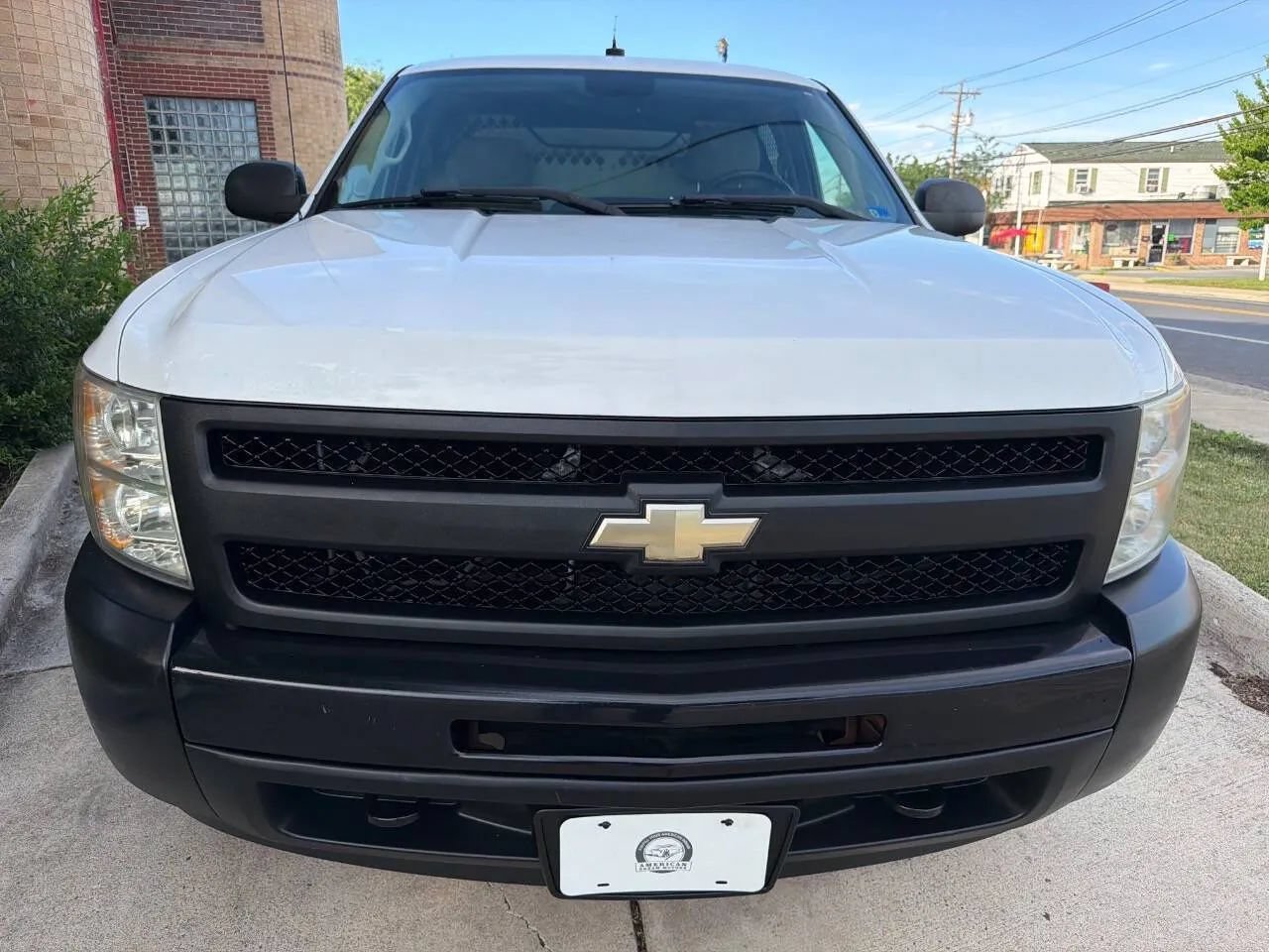 Used 2010 Chevrolet Silverado 1500 2WD Crew Cab Hybrid image 3