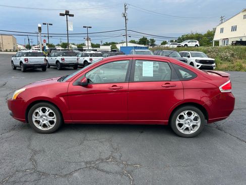 Used 2009 Ford Focus SES FWD image 8