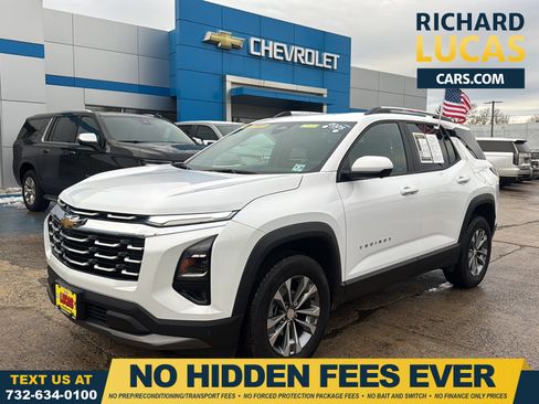 Used 2025 Chevrolet Equinox LT w/ Convenience Package II image 1