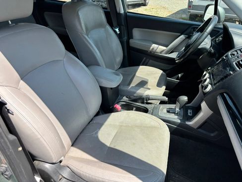 Used 2018 Subaru Forester 2.5i Limited AWD/4WD image 19