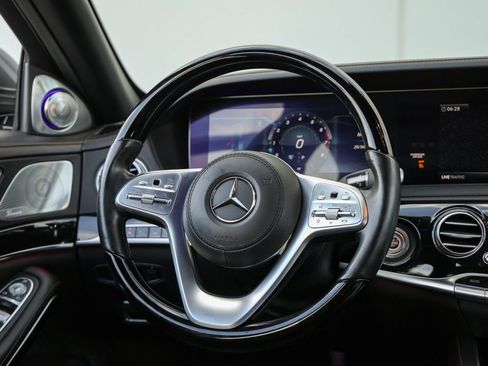 Used 2020 Mercedes-Benz Maybach S 650 image 37