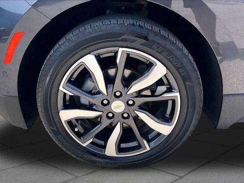 Used 2022 Chevrolet Equinox Premier FWD image 11