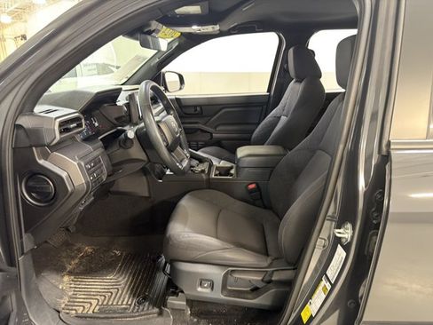 Used 2024 Toyota Tacoma SR5 AWD/4WD image 6