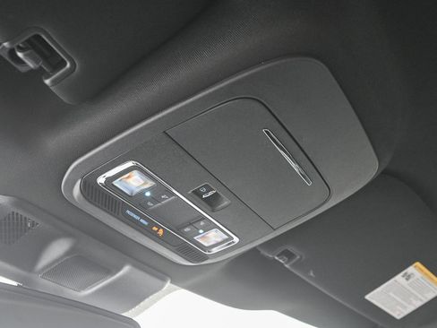 Used 2024 Ford F150 Lariat image 40