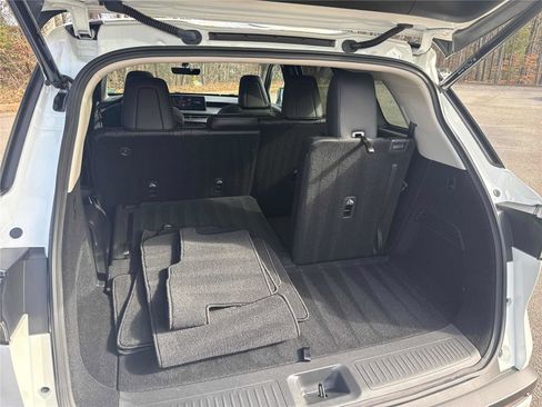 Certified 2025 INFINITI QX60 Pure image 28