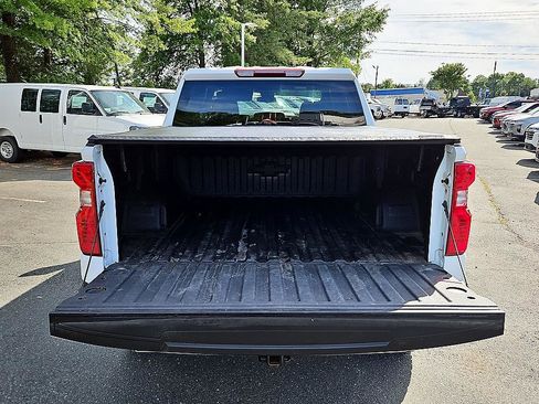 Used 2024 Chevrolet Silverado 1500 Custom Trail Boss AWD/4WD image 5