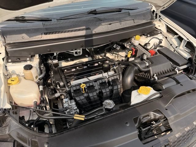 Used 2018 Dodge Journey SE w/ Blacktop Package FWD image 13
