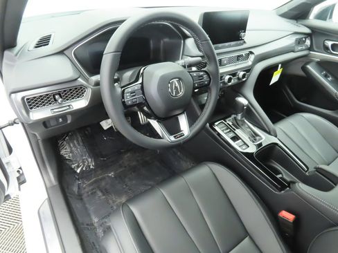 Used 2025 Acura Integra A-Spec image 10