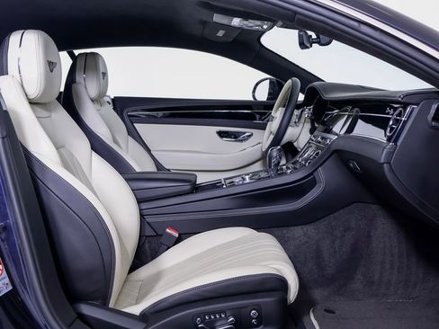 Used 2020 Bentley Continental GT AWD/4WD image 25