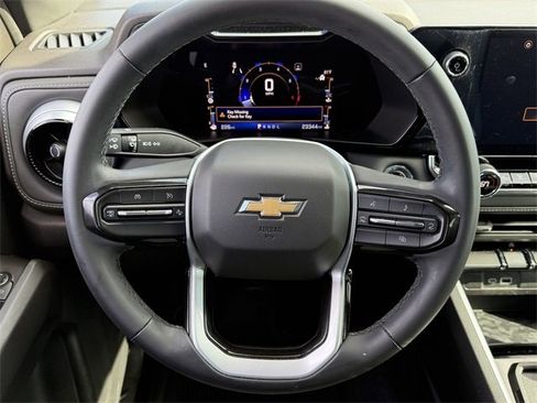 Used 2023 Chevrolet Colorado LT w/ LT Convenience Package image 14
