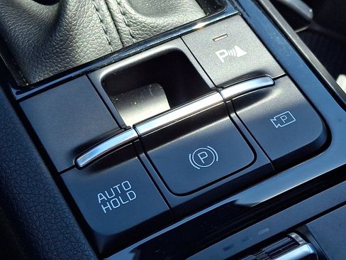 Certified 2025 Kia K5 GT-Line w/ GT-Line Premium Package FWD image 26