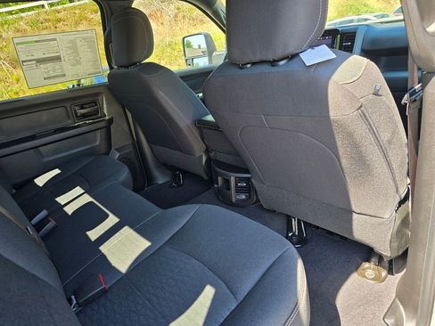 New 2026 RAM 2500 Tradesman AWD/4WD image 22