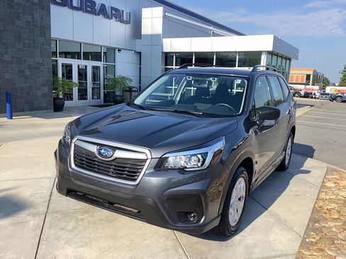 Used 2020 Subaru Forester w/ Alloy Wheel Package AWD/4WD image 2