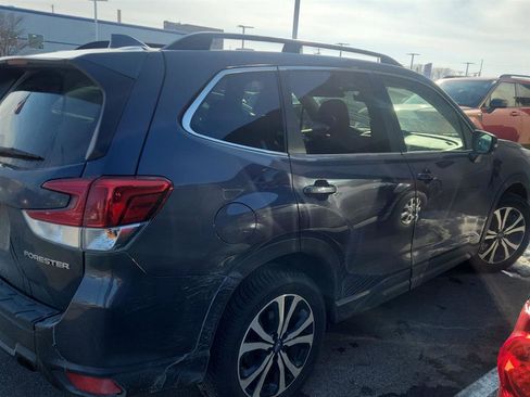 Used 2020 Subaru Forester Limited w/ Popular Package #3 image 4