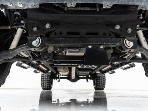 Used 2023 GMC Sierra 1500 AT4 image 28