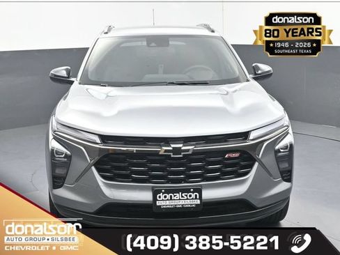 New 2026 Chevrolet Trax RS w/ Driver Confidence Package FWD image 3