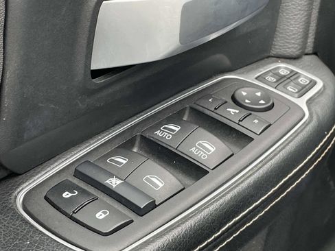 Used 2024 RAM 2500 Big Horn image 15