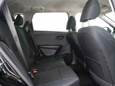 Used 2023 Nissan Rogue S AWD/4WD image 11